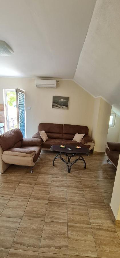 Apartman Nina2 Risan Dış mekan fotoğraf