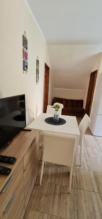 Apartman Nina2 Risan Dış mekan fotoğraf